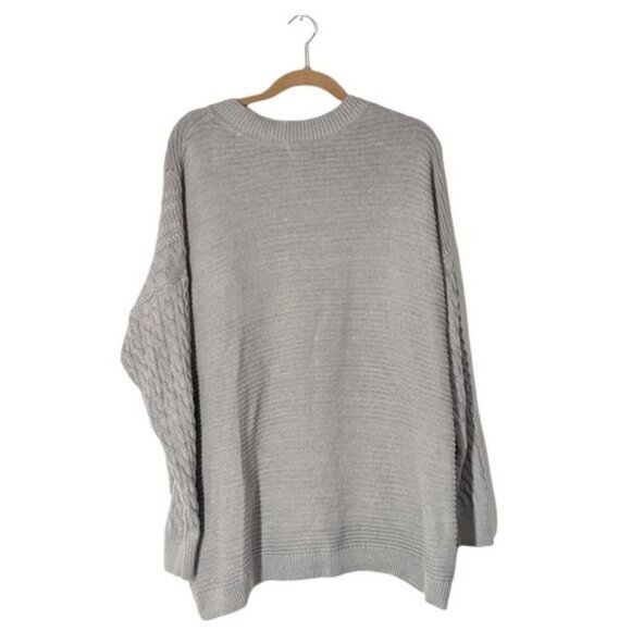 Caslon Cable Knit V Neck Sweater - Picture 4 of 4